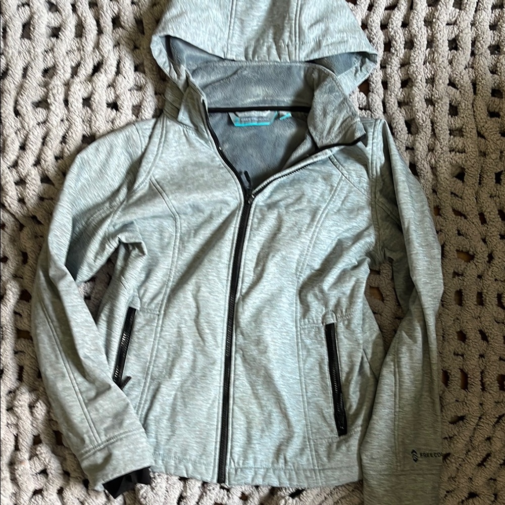 Free Country Gray Raincoat Lightweight Waterproof Design
